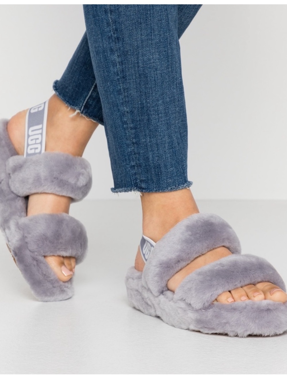 UGG Fluff Slide Sandals in Light Grey - Plush Shearling Slides Sz 9